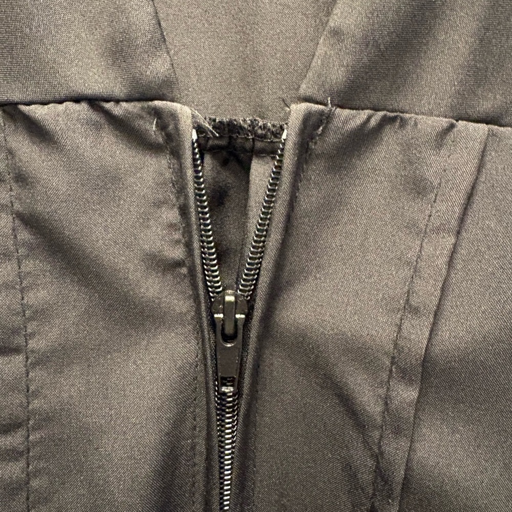 Black Graduation Gown - Picture 4 of 6